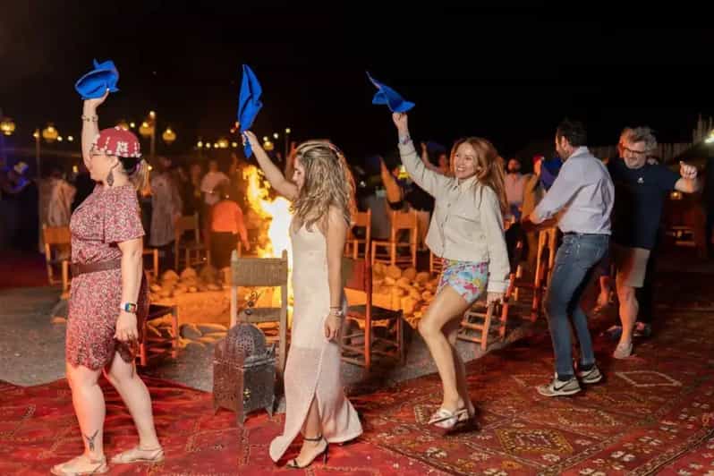 Marrakech : Dîner au Coucher du Soleil avec Spectacle de Feu - bivouac