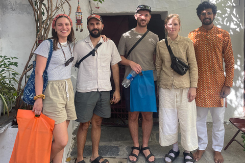 Udaipur: Indian Cooking Class - Art, Antiques & Storytelling Private Experience