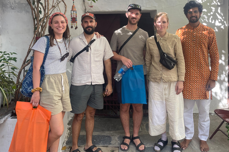Udaipur: Indian Cooking Class - Art, Antiques & Storytelling Private Experience