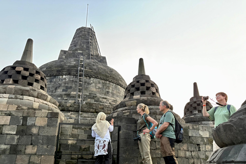 Yogyakarta: Borobudur Temple Climb-Up Tour with Guide Shared Borobudur Temple Climb-Up Tour NON TICKETS