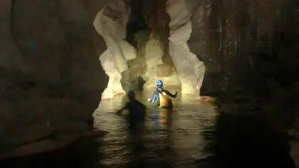 Urzulei: Canyoning in der Donini-Höhle im Supramonte