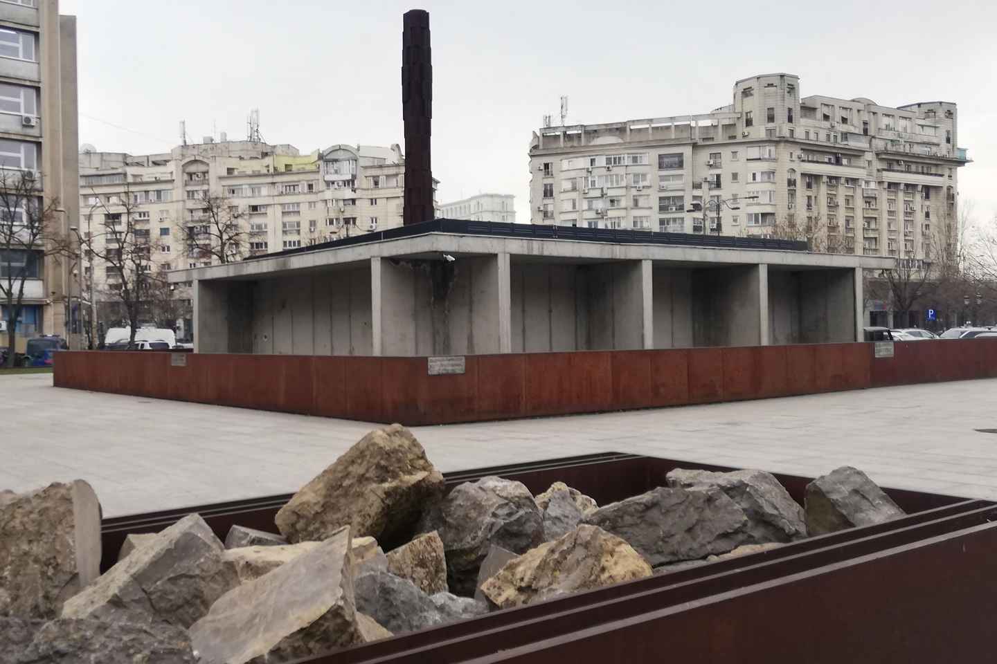 Bucharest: Jewish Heritage Private Walking Tour (group of 8)