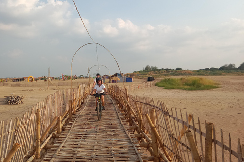 Cambodia: 7-Day Cycling Tour from Phnom Penh to Siem Reap