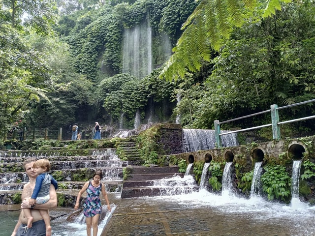 Lombok: Waterfall Benang Kelambu & River Rafting Trip