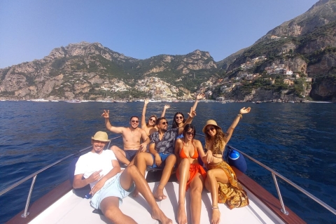 Excursion en bateau privé sur la côte amalfitaine au départ de Positano