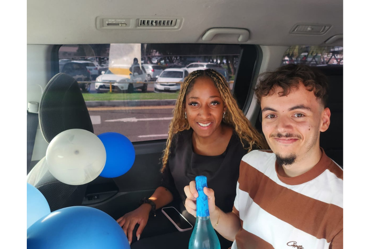 Saint Lucia: Private Airport Transfer with Champagne Welcome