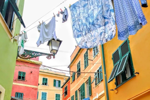 Genoa: Progressive Dinner with E-Book & Walking Tour