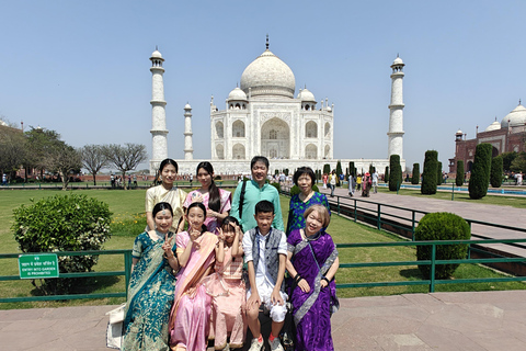 From Delhi: Taj Mahal Sunrise Tour with Elephant SOS Centres Tour with Car, Driver, Ticket, Guide & 5star Meals