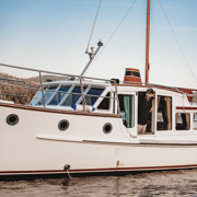 Huon River: Morning Tea River Cruise