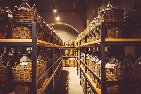 Dégustation de brandy dans la célèbre usine Ararat d'Erevan