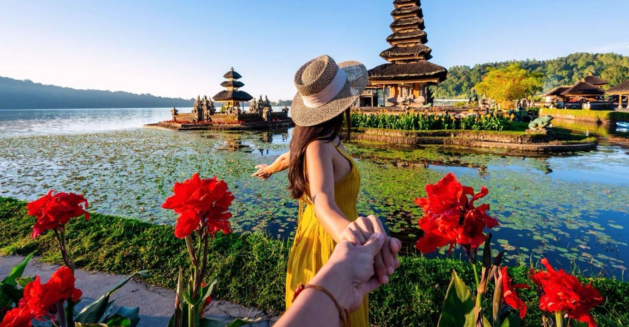 Bali: Lake Bratan, Handara Gate, Waterfall & Swing Tour photo 1