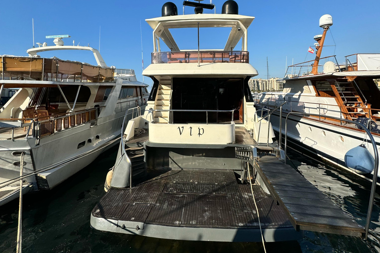 Lebanon: Boat and Yacht Rental with Optional Skipper 3-Hours on the "La casa" Boat (for up to 10 People)
