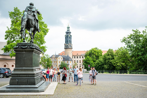 Weimar: Guided walking tour "Between pen and canvas"