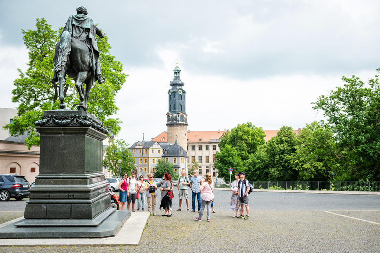 Weimar: Guided walking tour "Between pen and canvas"