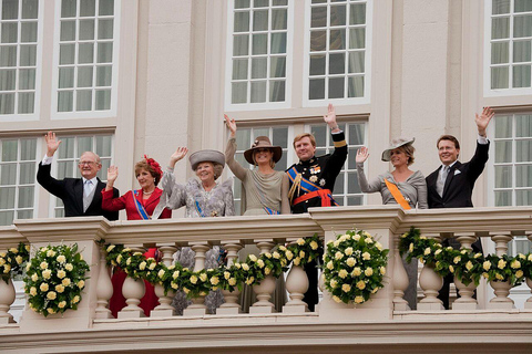 The Hague: Royal Private Tour with Polish-Speaking Guide