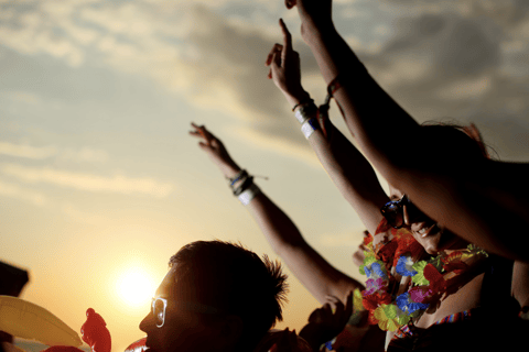 Ibiza: Sunset Boat Party, Open Bar, and VIP Club Entry