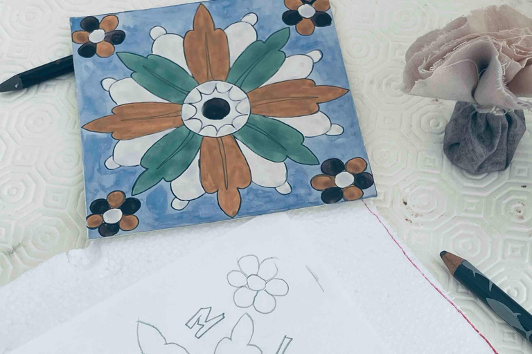 Paint Your Tile and Create Your Unique Piece in an Art Gallery in Lisbon Paint Your Own Tile and Create Your Unique Piece in an Art Gallery in Lisbon