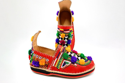 Agadir: Moroccan Craft: Create Your Babouches