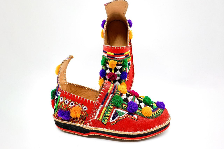 Agadir: Moroccan Craft: Create Your Babouches