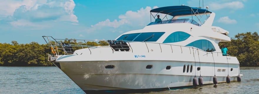 Goa : le yacht Foxy Lady sur la rivière Mandovi