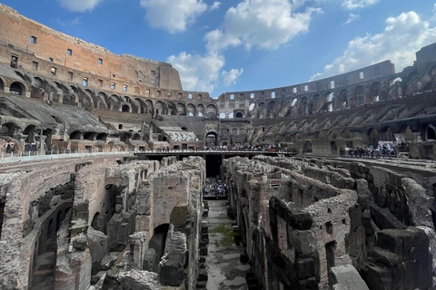 Rome: Colosseum Early Morning Tour with Roman Forum Access