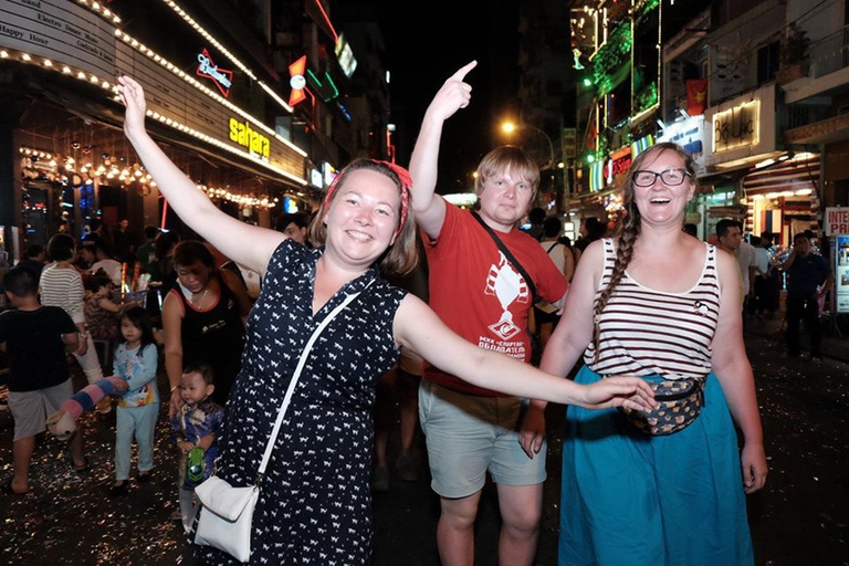 Ho Chi Minh Stad: Kroegentocht met drankjes en gids