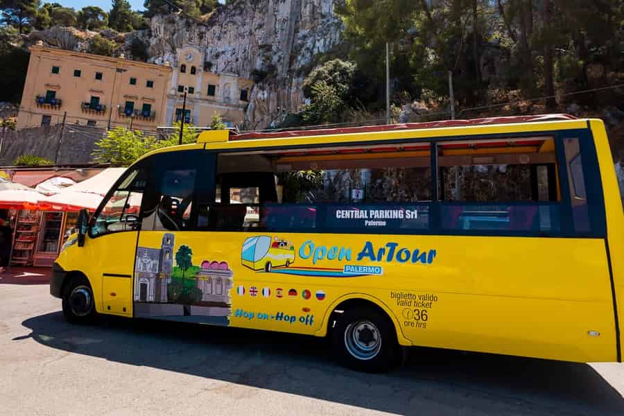 Panoramische tour vanuit Palermo met de toeristenbus