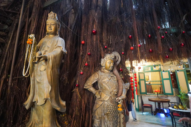 Bangkok: Bang Rak Food Tasting & Culture Walking Tour