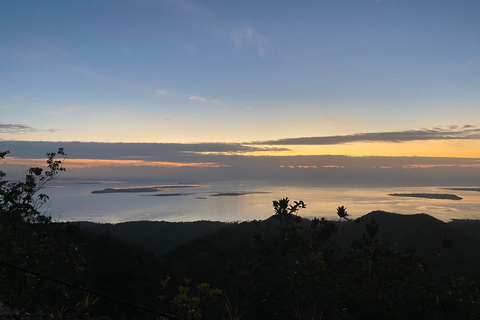 Puerto Princesa: Trekking o wschodzie słońca na górze Magarwak