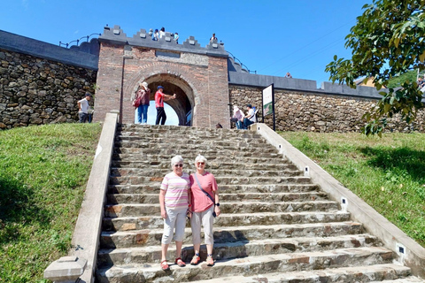 Hue: Privater Transfer nach Hoi An mit Hai Van Pass Stop