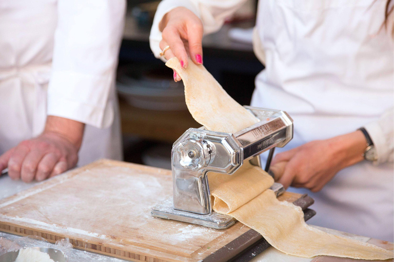Denver: Italian Cooking Class With Pasta and Tiramisu