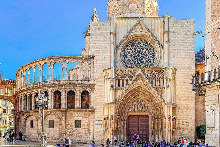From Madrid: 7-Day Spain and Portugal Guided Tour