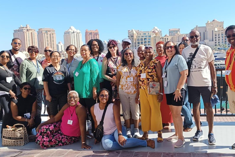 From Doha Airport: Private Guided City Tour