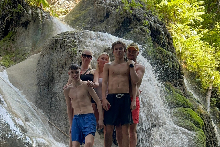 Chiang Mai: viagem de 1 dia com aventura na cascata Sticky e tirolesaChiang Mai: Viagem de 1 dia com aventura na cascata Sticky e tirolesa