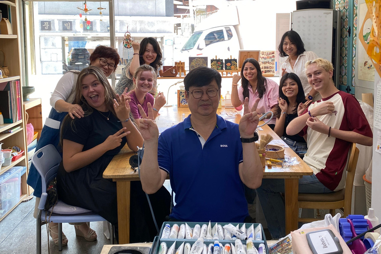 Busan: Traditional Culture Experience Tour with Lunch