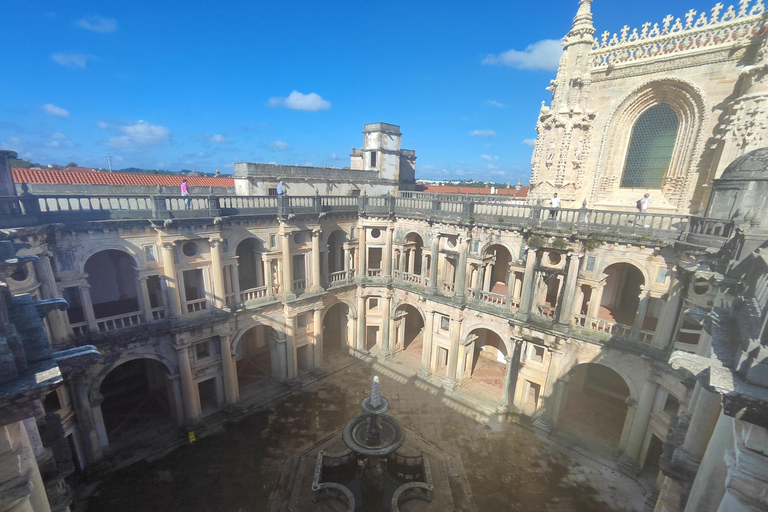 From Lisbon: Medieval Tour, Batalha, Tomar, Alcobaça, Óbidos Private Tour Option