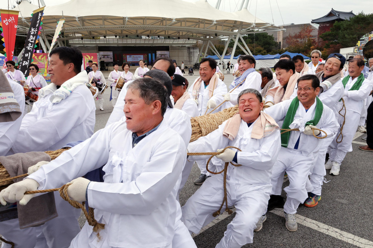Depuis Séoul : Expérience d&#039;une journée complète au festival Ogok Naru de YeojuAu départ de Séoul : expérience d&#039;une journée complète au festival Yeoju Ogok Naru
