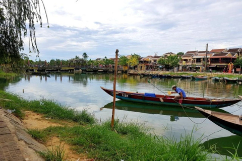 Da Nang: Hoi An Forntida stad &amp; My Son Sanctuary Privat bilFrån Da Nang: Hoi An City &amp; My Son Sanctuary med privat bil