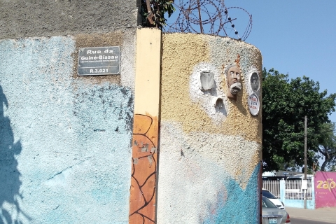Maputo: Recorrido guiado a pie por el barrio de MafalalaTour a pie