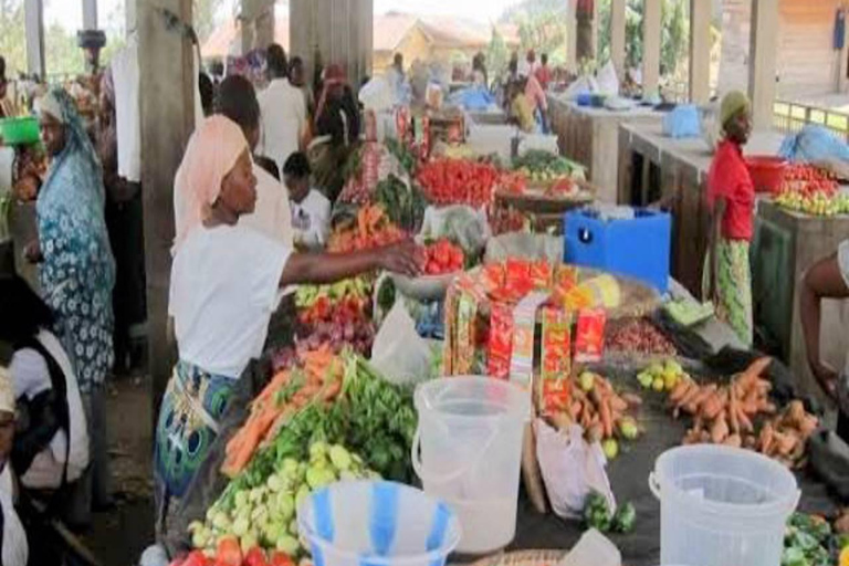 Kigali: clase de cocina «Del mercado a la mesa» en KigaliKigali: Clase de cocina «Del mercado a la mesa» en Kigali