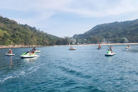 Phuket: Jet Ski Tour Patong Beach with 9 Check-in Points Have fun with a trip to 9 check-in points on Phuket Island.