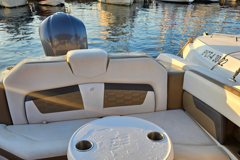 Torrevieja: Multi-adventure experience with yacht, stand-up paddleboarding, snorkeling, and photography Torrevieja: Charlie's Angels Multi-Adventure Experience