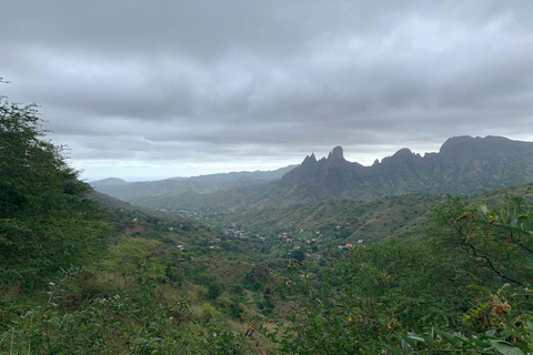 Authentic Santiago: Community Route to Tarrafal Beach Authentic Santiago: Communities to Tarrafal Beach