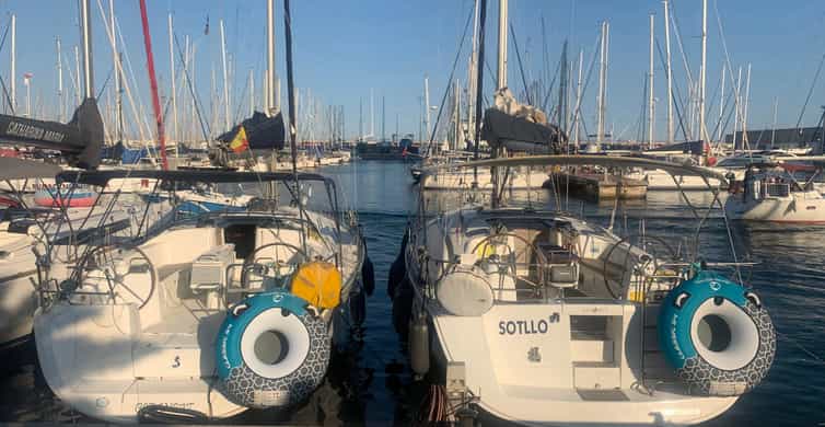 Barcelona: Daytime or Sunset Cruise with Drinks photo 11