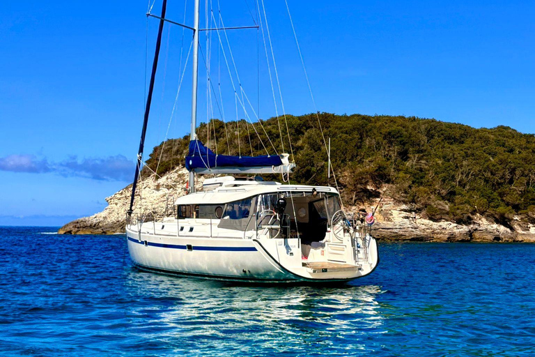 Bonifacio by sailboat 7h: Luxury, Relaxation and Sublime Landscapes Bonifacio by sailboat 7h: Luxury, Relaxation, and Sublime Landscapes