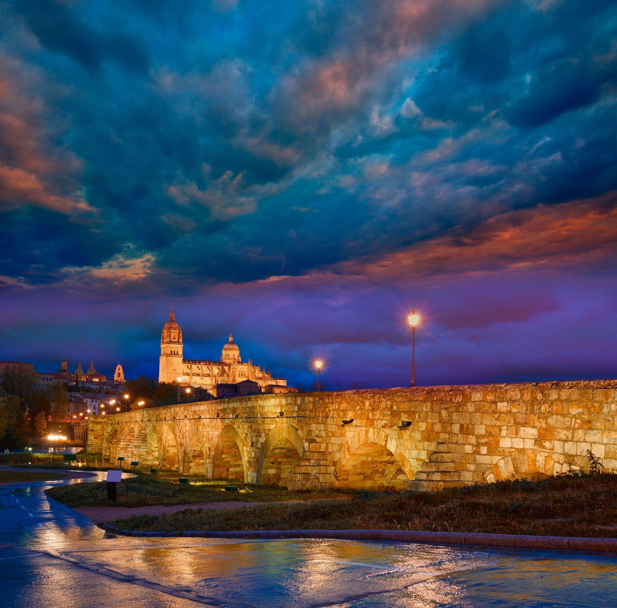 Salamanca: Nächtliche Sightseeing-Tour zu Legenden und Mysterien