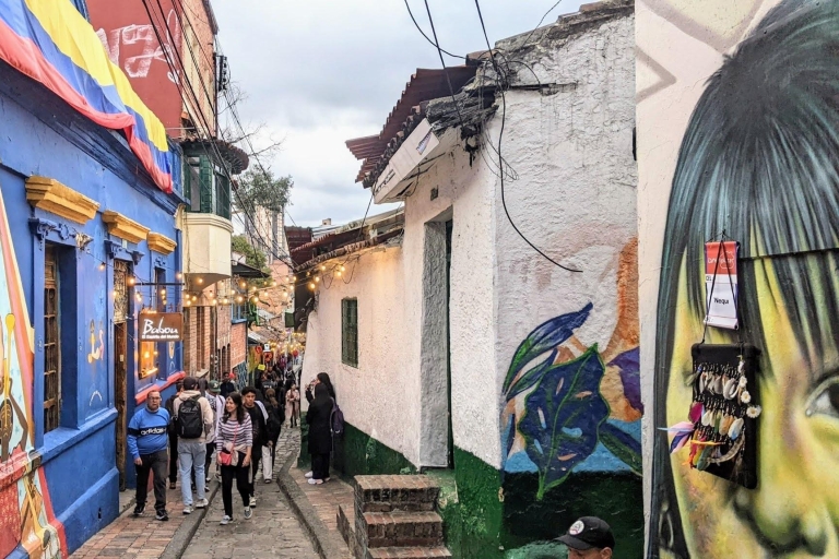 Bogotá: City Centre & Old Town La Candelaria Selfguided Walk Bogotá: City Highlights & Old Town La Candelaria Self-guided