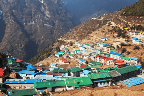 Entdecke den Everest in 5 Tagen: Trek von Kathmandu nach Namche Bazaar