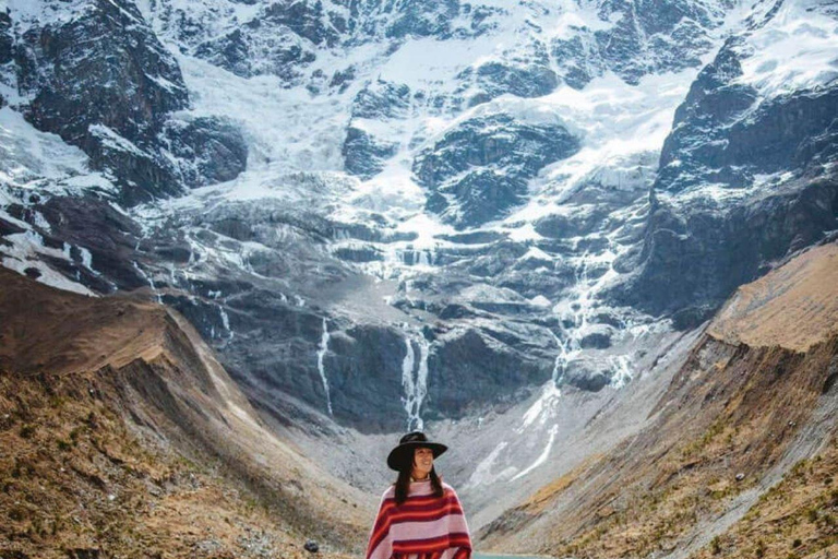 Laguna de Humantay y Montaña de Colores | Senderismo-Aventura