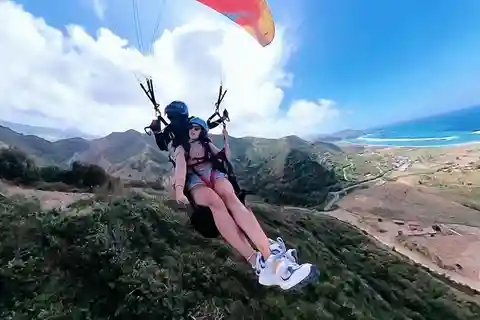 Lombok: Tandem Paragliding Experience